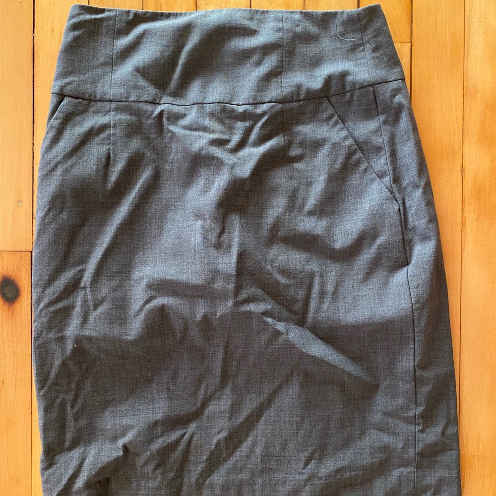 Banana Republic Gray Stretchy Pencil Skirt